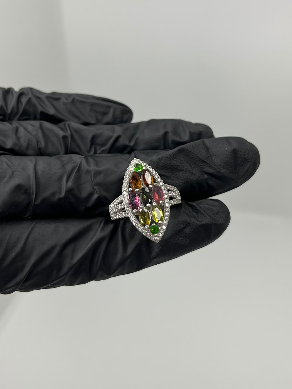 Anillo de turmalinas de color en Plata 925